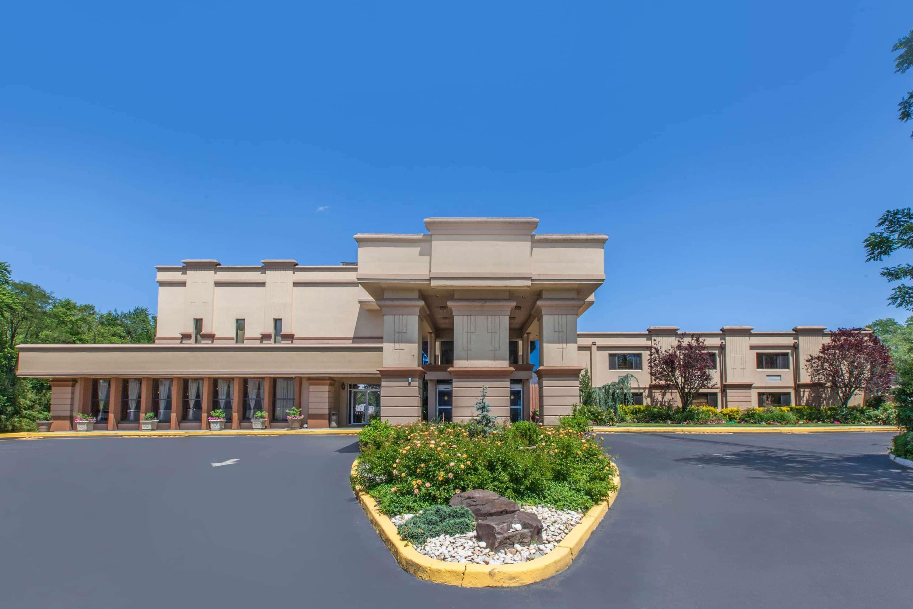 Baymont By Wyndham Pompton Plains/Wayne Hotel Pequannock Eksteriør billede
